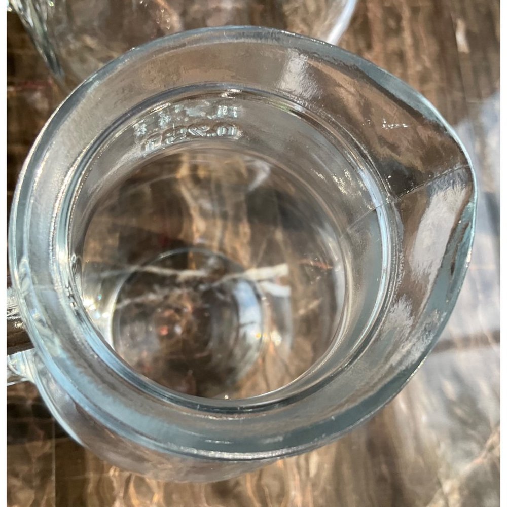Vintage Italian 2 Bormioli Rocoo sized glass pitchers .5 and .25 liters - Picture 7 of 11